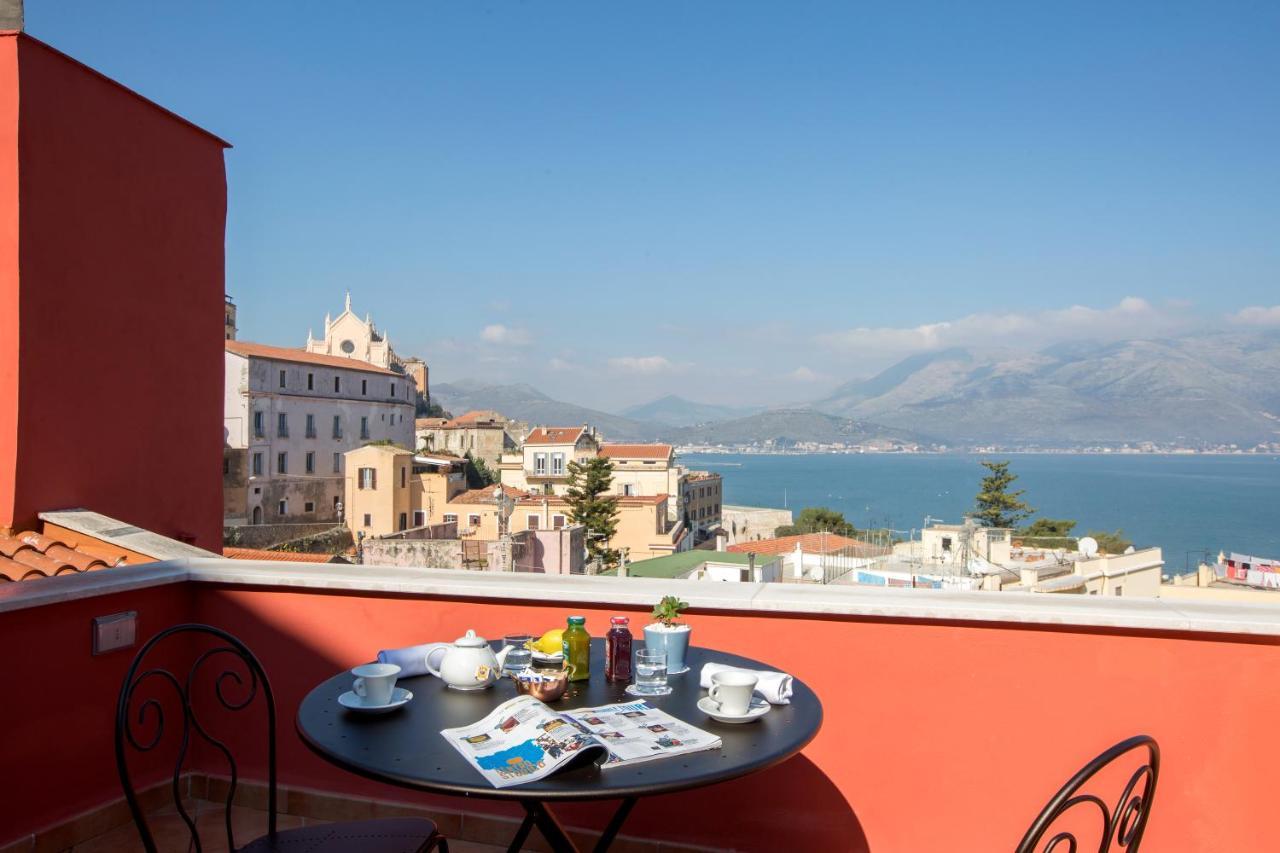 Dimora Del Leone Gaeta Bed & Breakfast Eksteriør bilde